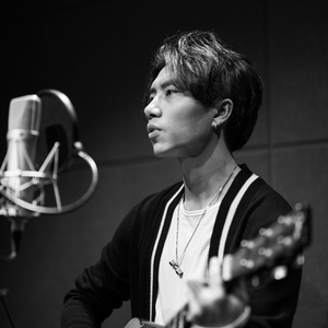 中国老太卖婬刮毛
